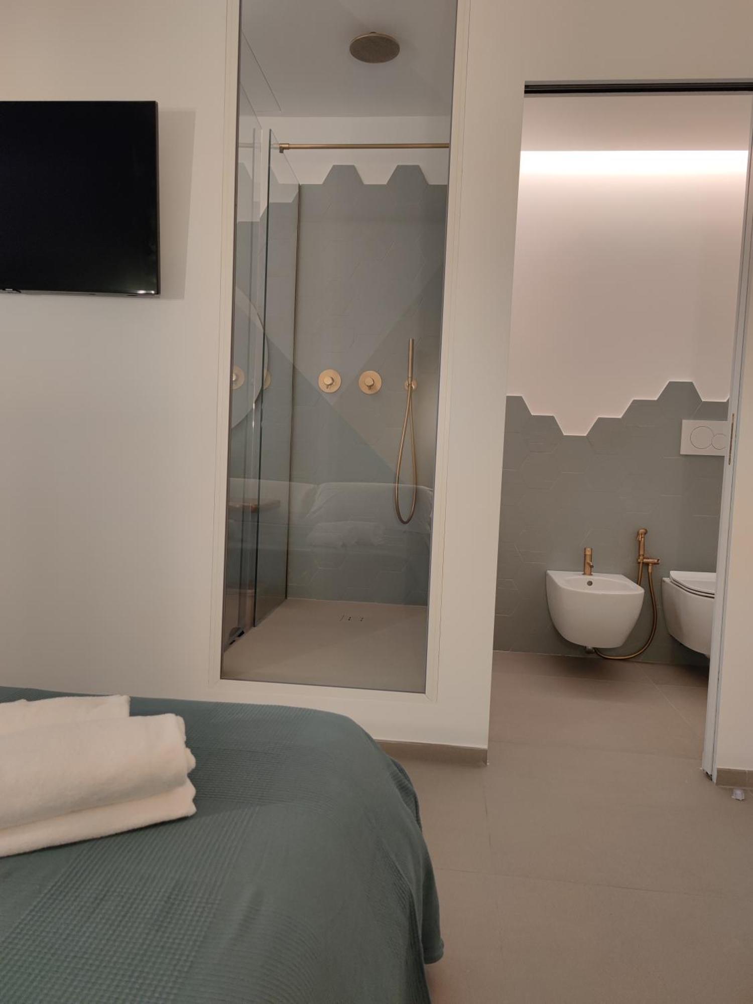 Sfumature D'Amare Hotel Monopoli Bagian luar foto